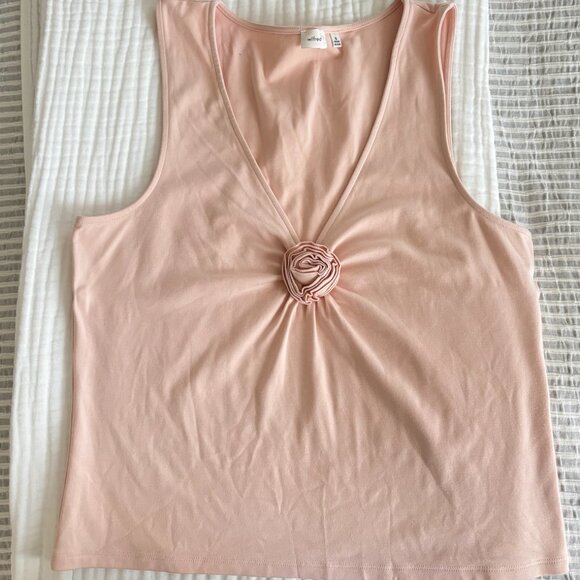 Wilfred GoodLux Bloom Top Deep V-neck top with rosette - Picture 2 of 7